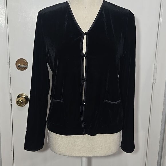 American Girl Sweaters - American Girl© Cardigan Junior L Black Velvety Shrug Sweater Dressy